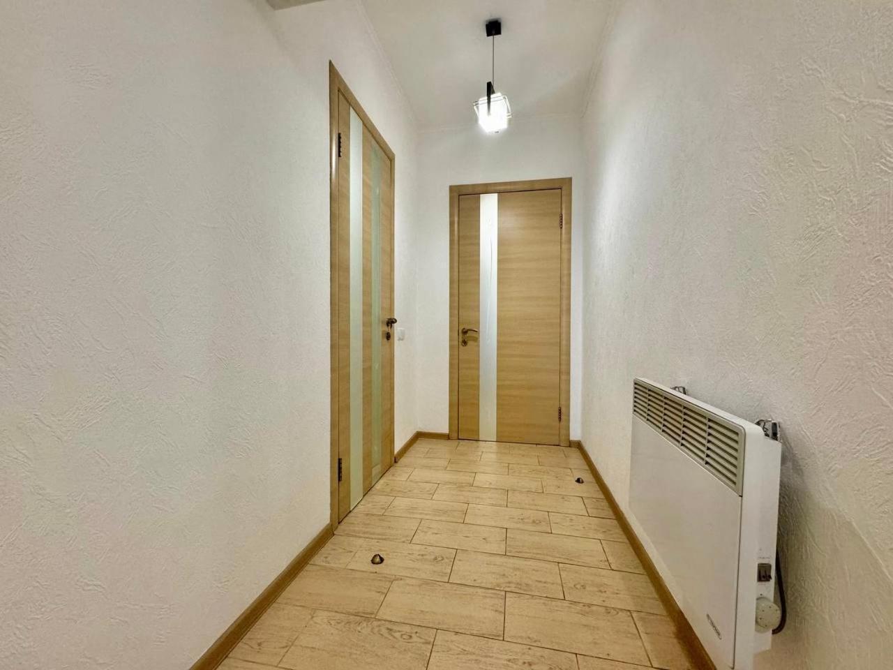 Apartpoltava Стильні Білосніжні Апартаменти, 2-Окремі Кімнати , Документи Для Відрядження , Банківський Чек ภายนอก รูปภาพ